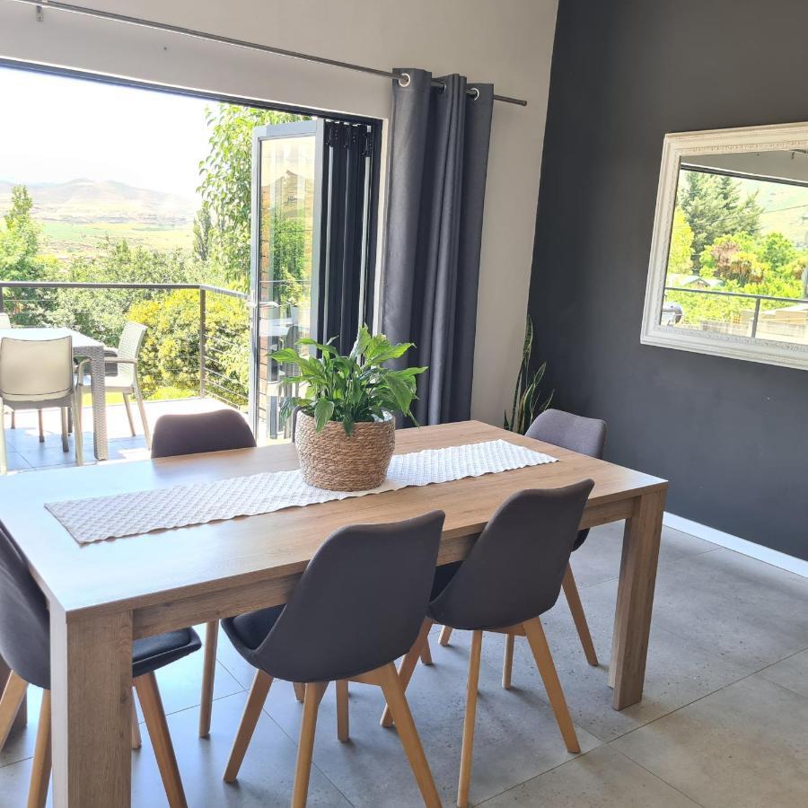 Clarens Escape Apartamento Exterior foto