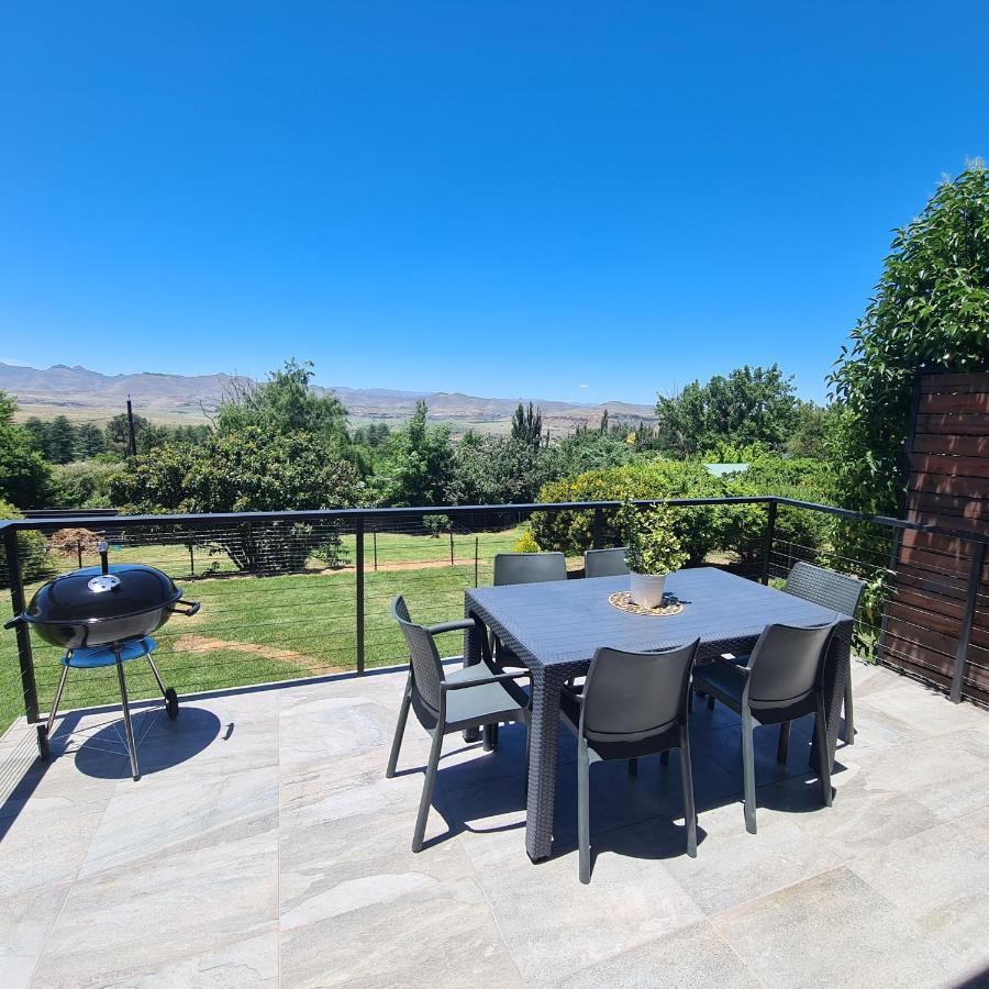 Clarens Escape Apartamento Exterior foto